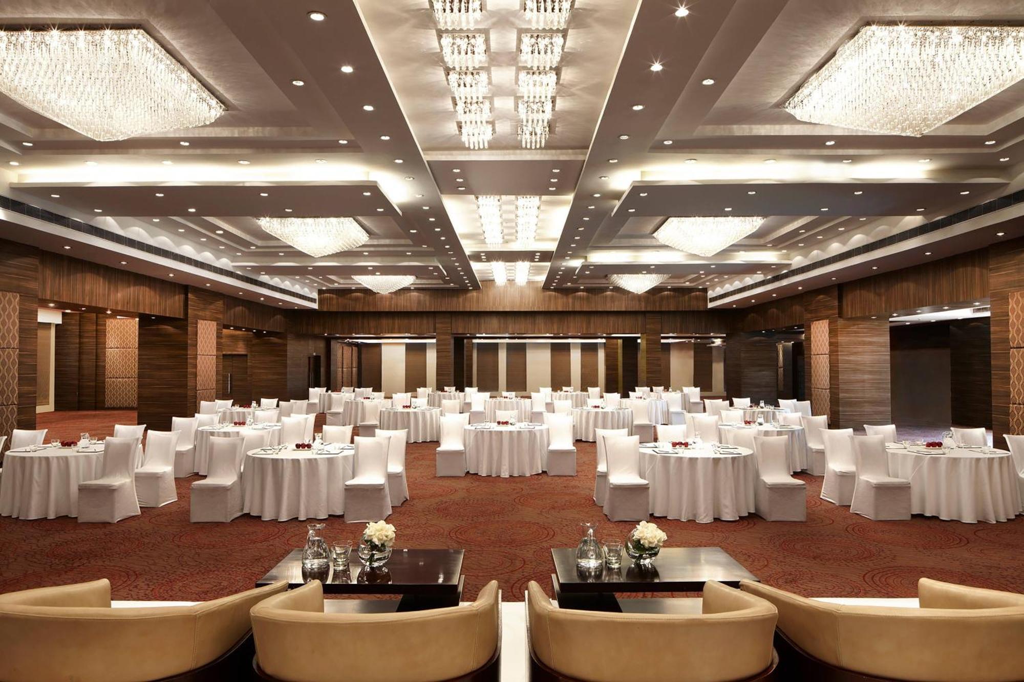 Jaipur Marriott Hotel Ngoại thất bức ảnh The Grand Ballroom